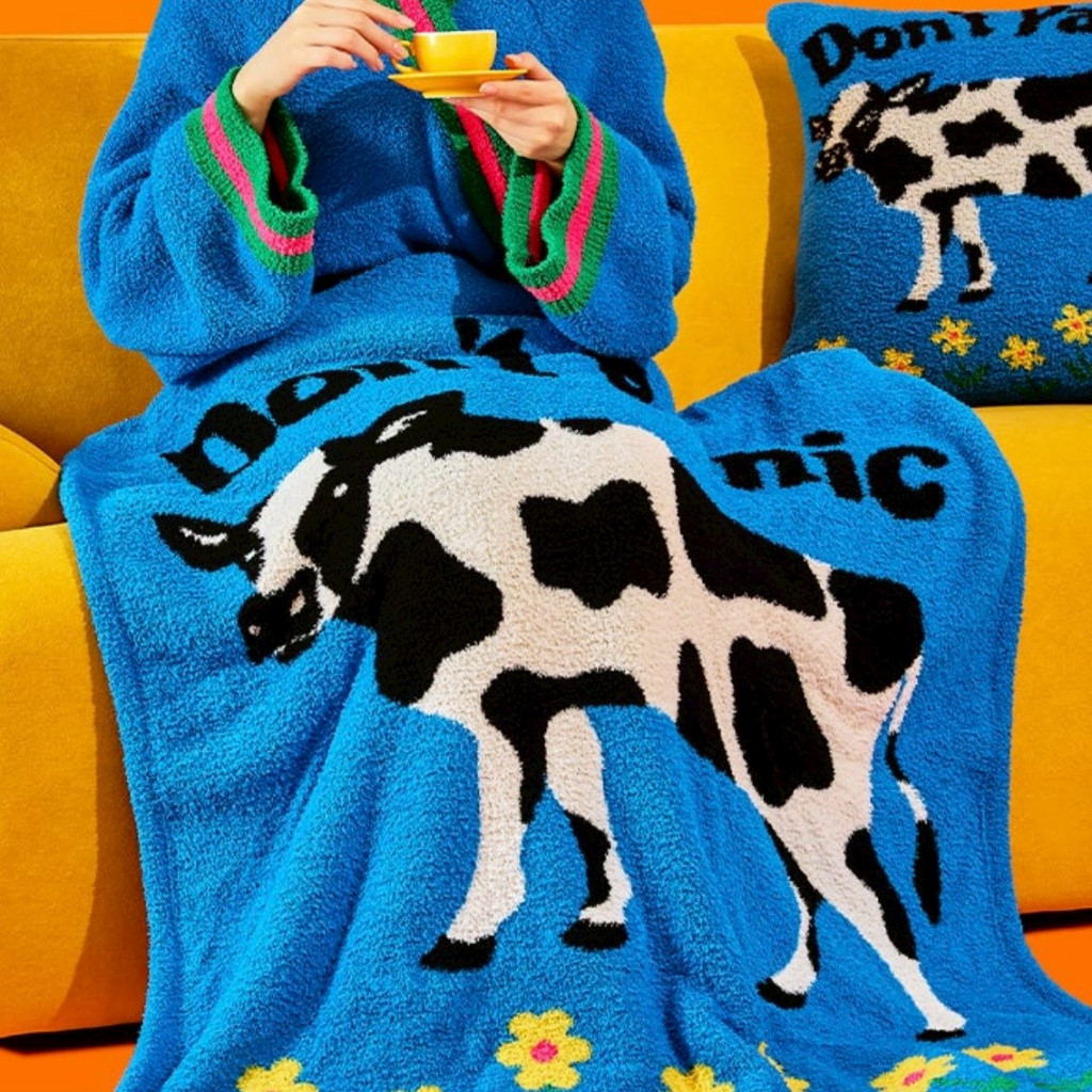 ส่งด่วน🌈ผ้าห่ม Lounge Blanket ผ้าห่มเลานจ์แวร์ นุ่มนิ่ม เกาหลี Wiggle Wiggle ของแท้ 💯ผ้าคลุมตัว 4202