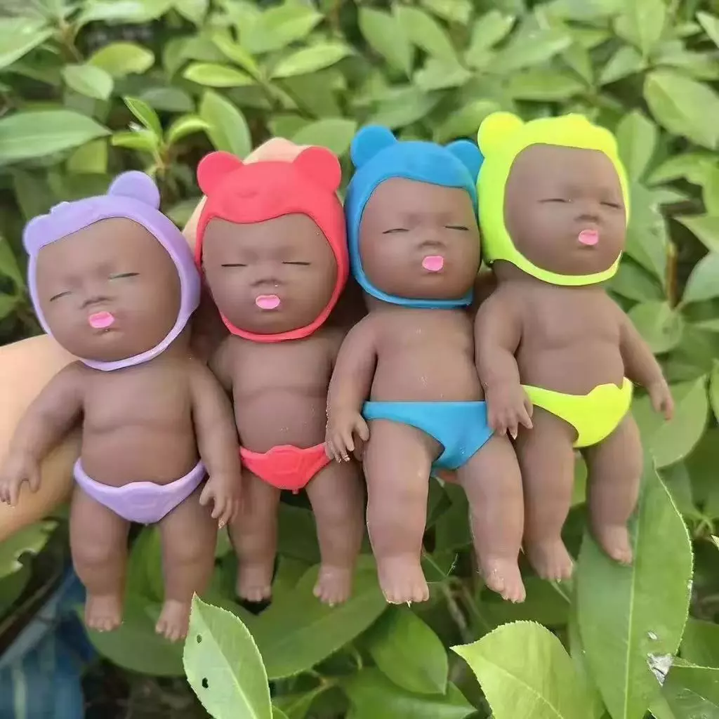 ♥พร้อมส่ง♥ตุ๊กตานาตาช่า สควิชชี่จี้นุ่ม ตุ๊กตาเด็กผิวสีน้ำตาล หมวกหมีหลากสี ของเล่นคลายความเครียดตลก