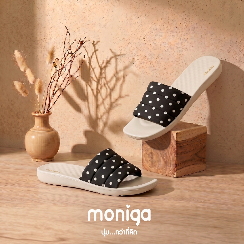 MONIGA รุ่น Diana 3 PT Polkadot รองเท้าแตะพื้นกันลื่น+ปุ่มนวดฝ่าเท้า
