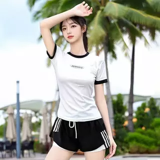 🌸พร้อ​มส่ง🌸ชุดว่ายน้ำ 2 ชิ้น ชุดว่ายน้ำกีฬา เสื้อแขนสั้นและกางเกงขาสั้น รุ่นใหม่ summer beach