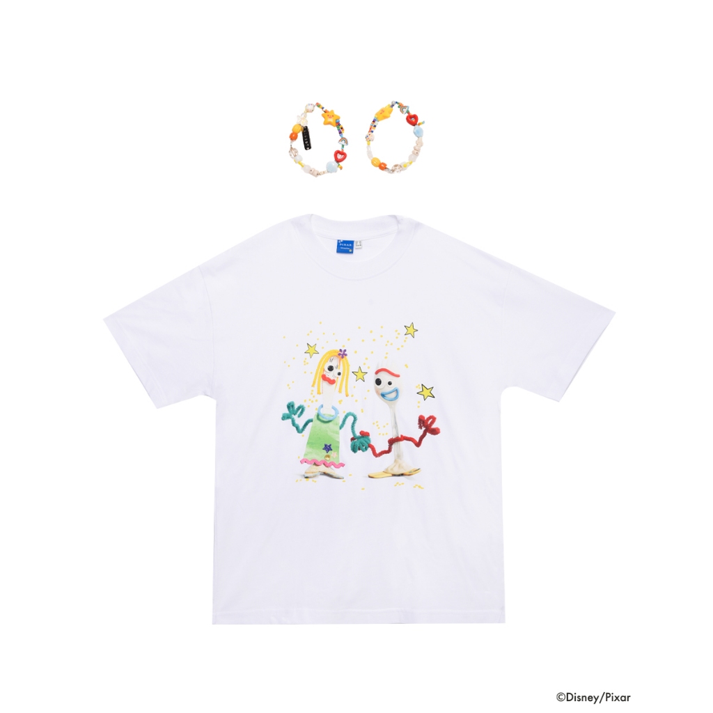 Kloset and Etcetera Forky & Karen T-Shirt (Pixar-03) เสื้อยืดสีขาวดีไซน์พิเศษจาก Disney Pixar