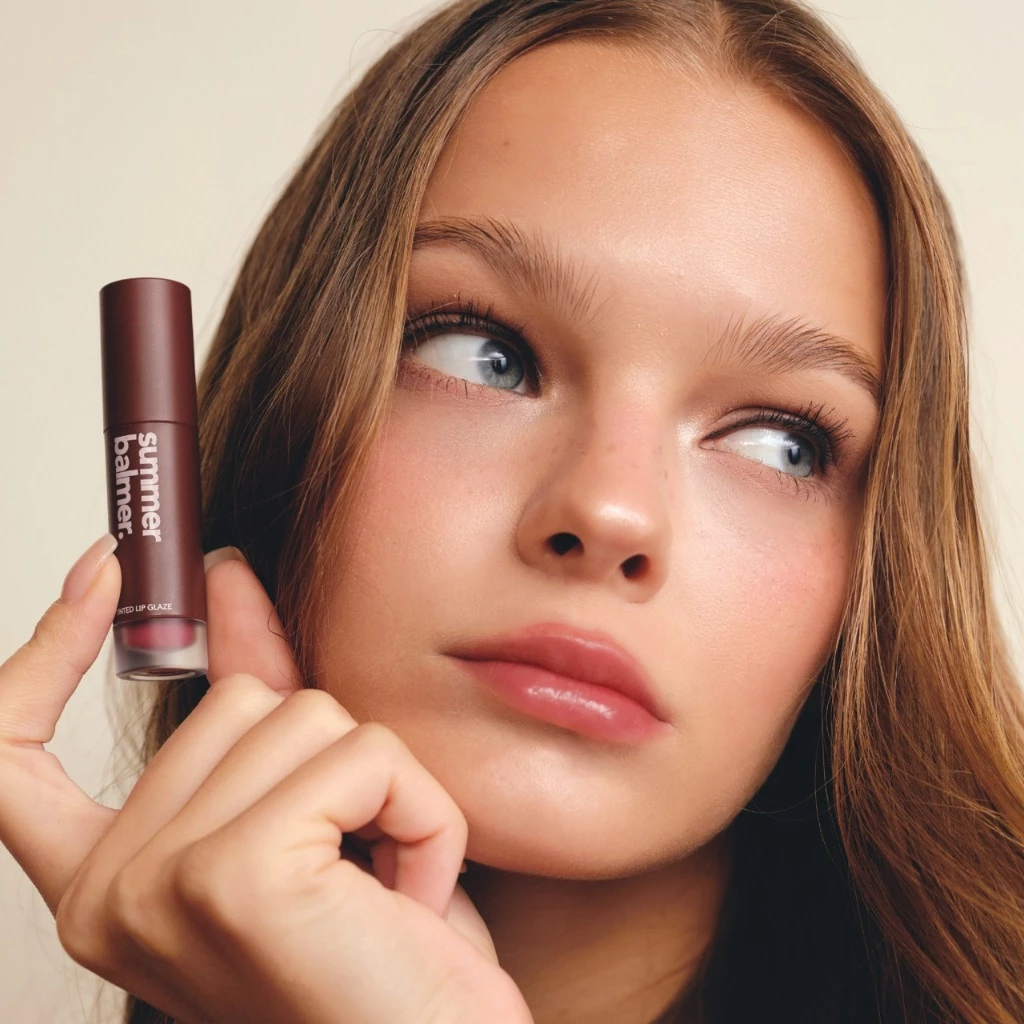 ลิปทินท์เนื้อเกลซ ซัมเมอร์บาล์มเมอร์ Tinted Lip Glaze - Summer Balmer thumbnail 3