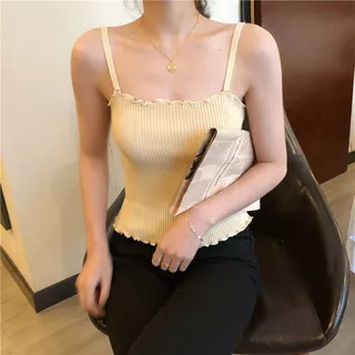 พร้อมส่งในไทย** สายเดี่ยวแบบเรียบ ขอบเสื้อหยัก ผ้ายืดมีขนาดเดียว Y361