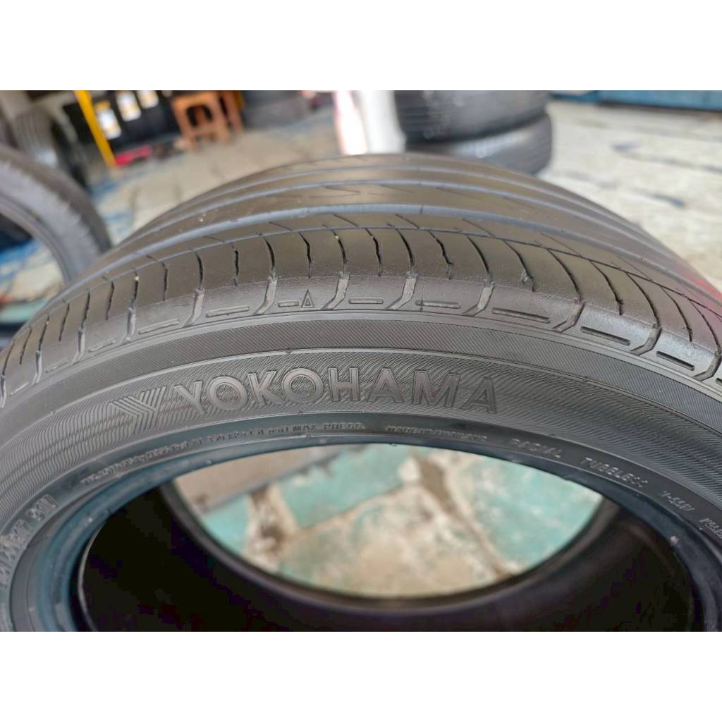 ยางเปอร์เซ็นต์ ยางมือสอง Yokohama ขนาด 215 50 R17 ปี23 ราคา 523 บาท