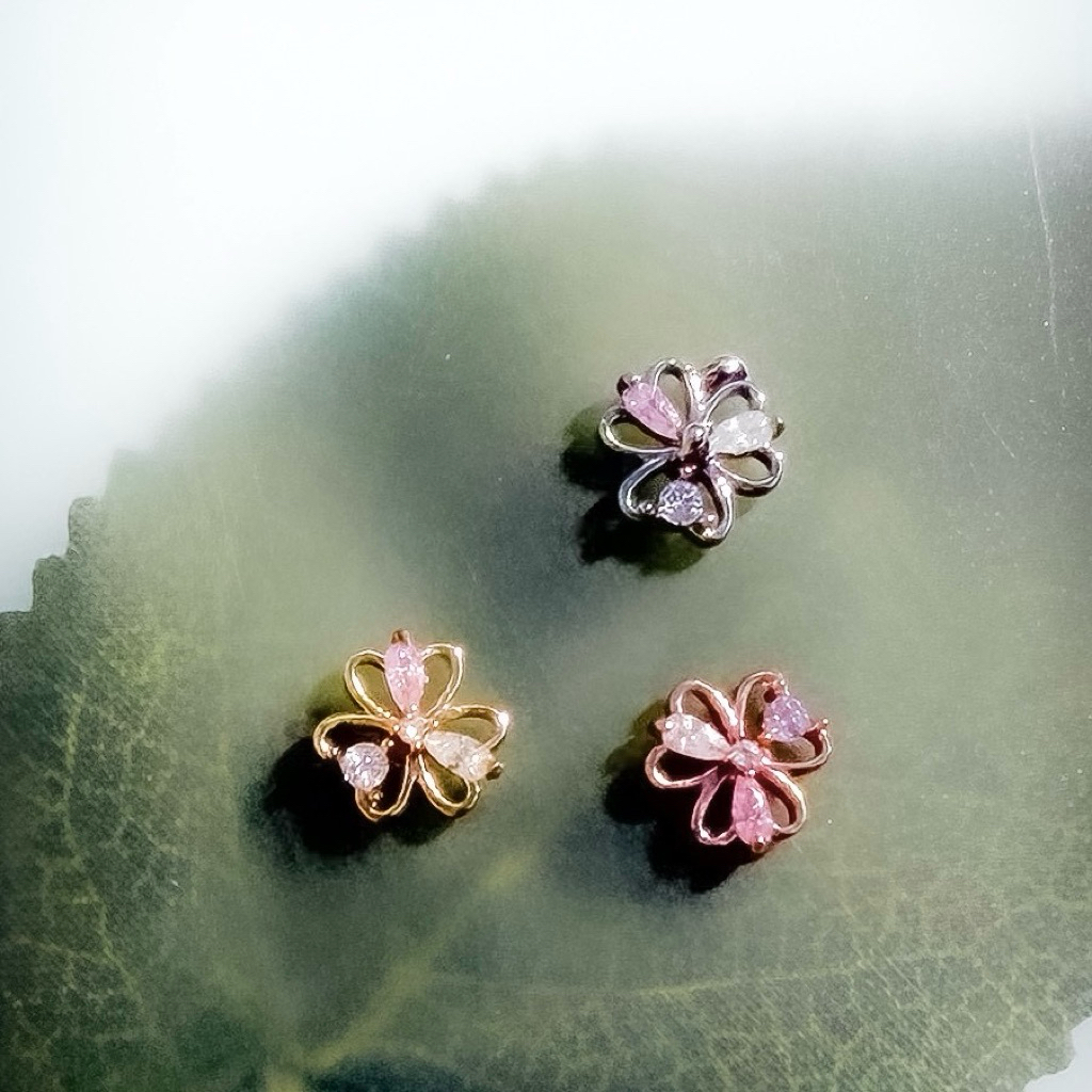 More Than Piercing: MP39 Pastel Clover *waterproof* จิวหู/ต่างหู