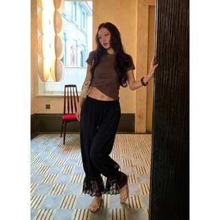 🫧ᗷᑌᗷᗷᒪE🫧🪔จินนี่จ๋า🪔 กางเกงขายาวจินนี่สุดฮิตเอวรูด แต่งปลายขาลูกไม้ ทรงสวย งานพรีเมียมสุดๆ จะใส่เป็นลุคชิคๆ