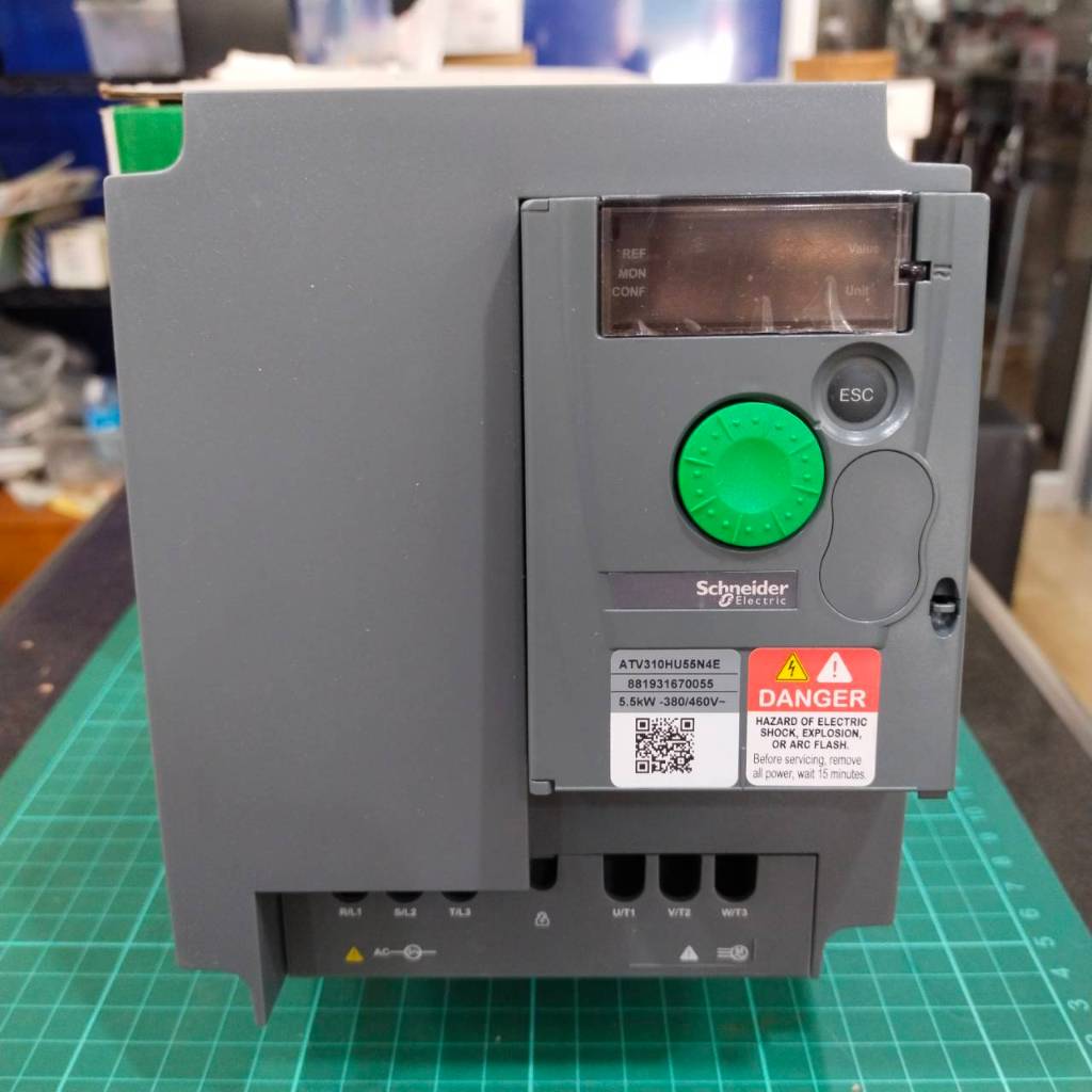 INVERTER TELE. ATV310HU55N4E,5.5KW 7.5HP 380V