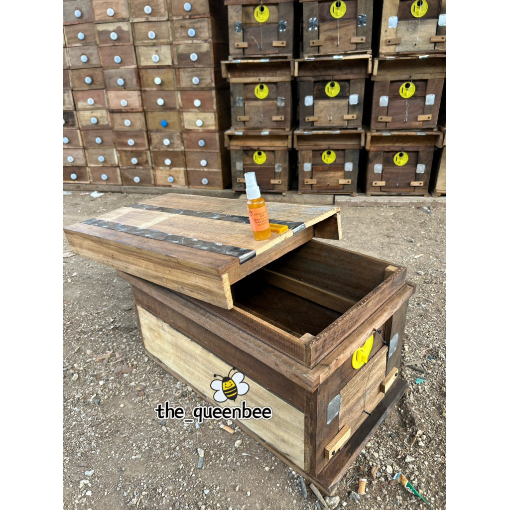📍สุดคุ้ม ราคาถูก👍🏻 ชุดโปรโมชั่นลังเปล่าล่อผึ้ง 1 ลัง #แถมฟีโรโมน+ไขผึ้ง🐝