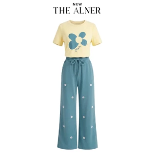 ชุดเซตวอร์มปักดอกไม้ กางเกงขายาว Thealner (ดิอัลเนอร์) -AN554