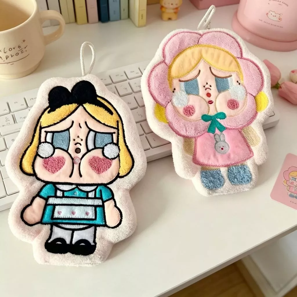 ShopAt.Two[NP-7160] ผ้าเช็ดมือแบบแขวน ผ้าเช็ดลายการ์ตูน cry baby