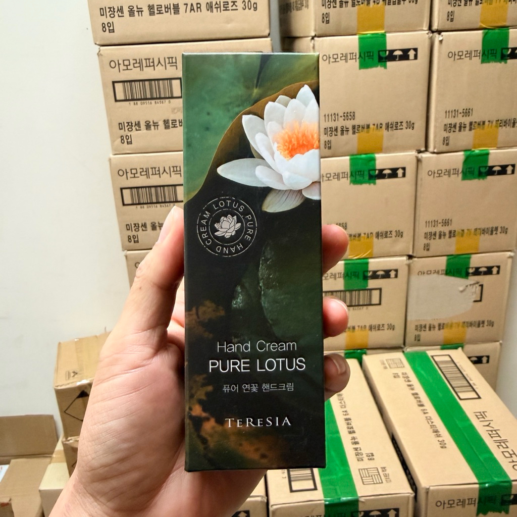 Teresa Pure Lotus Hand Cream 100 ml ครีมทามือดอกบัว