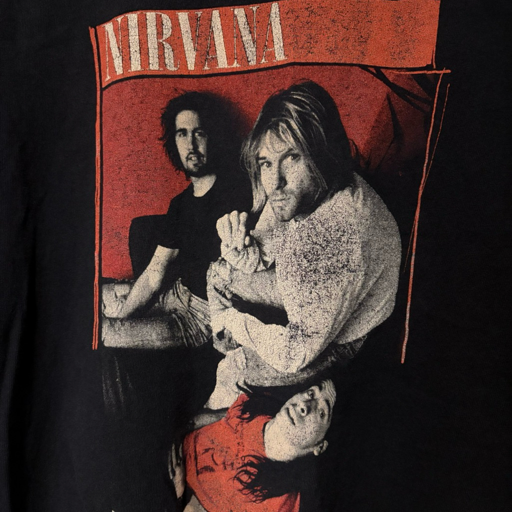 เสื้อวง Nirvana ลิขสิทธิ์ปี 2006 แท้ (B5)