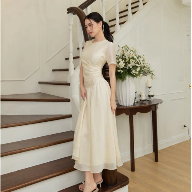BROWN.BKK - MARY DRESS สวยแบบผู้ดีโดยกำเนิด ได้ลุคสาวใจเย็น ชีวิตดี เงินเข้าวันละล้าน