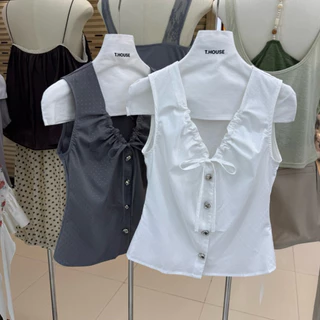 ส่งด่วน 🛵 26C341 𝗠𝗔𝗥𝗟𝗢𝗪 𝗗𝗢𝗧 𝗕𝗟𝗢𝗨𝗦𝗘 เสื้อแขนกุดผ้ามีกิมมิก ดีไซน์คอเว้าที่รูดย่นได้ พร้อมสายผูกด้านหน้า MMFISH
