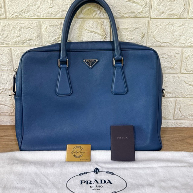 กระเป๋าเอกสาร Prada มือสอง ของแท้ 100% Baltico Blue