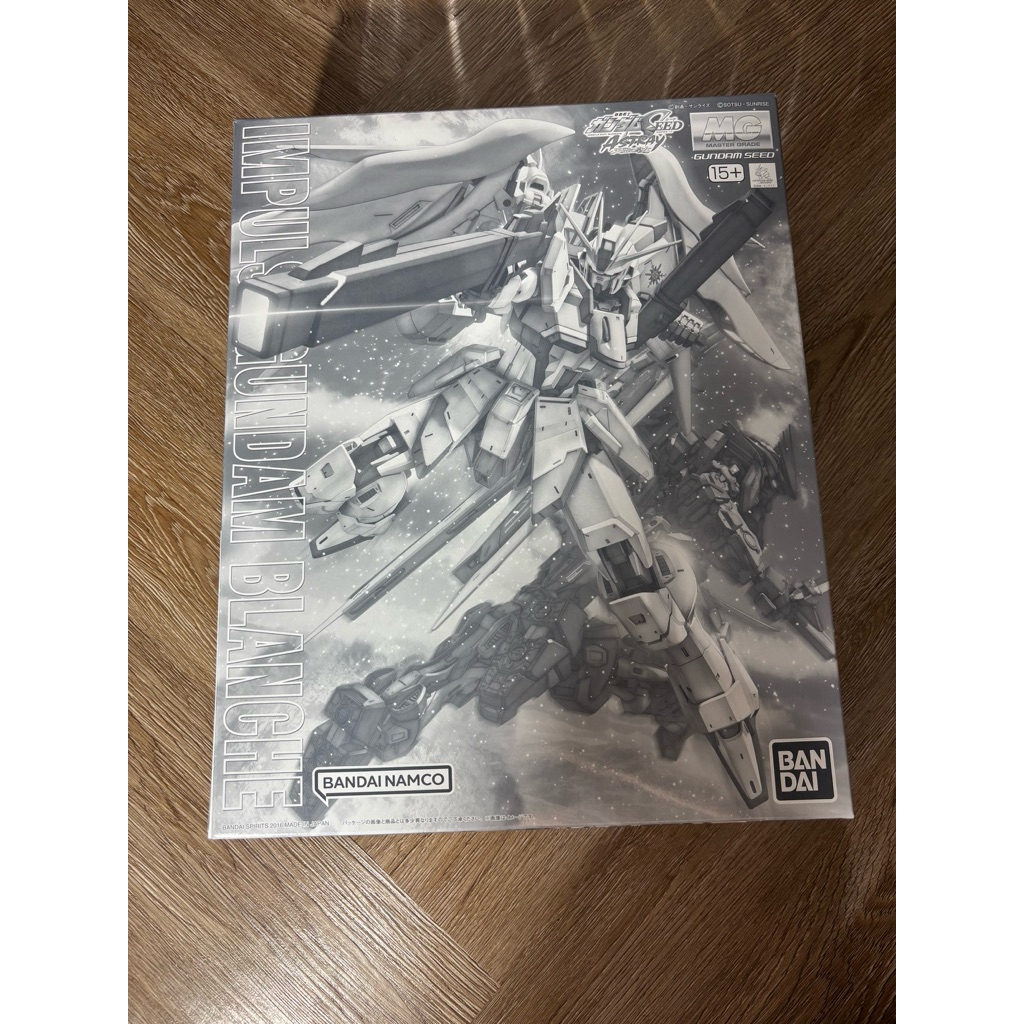 P-BANDAI MG 1/100 Impulse Gundam Blanche