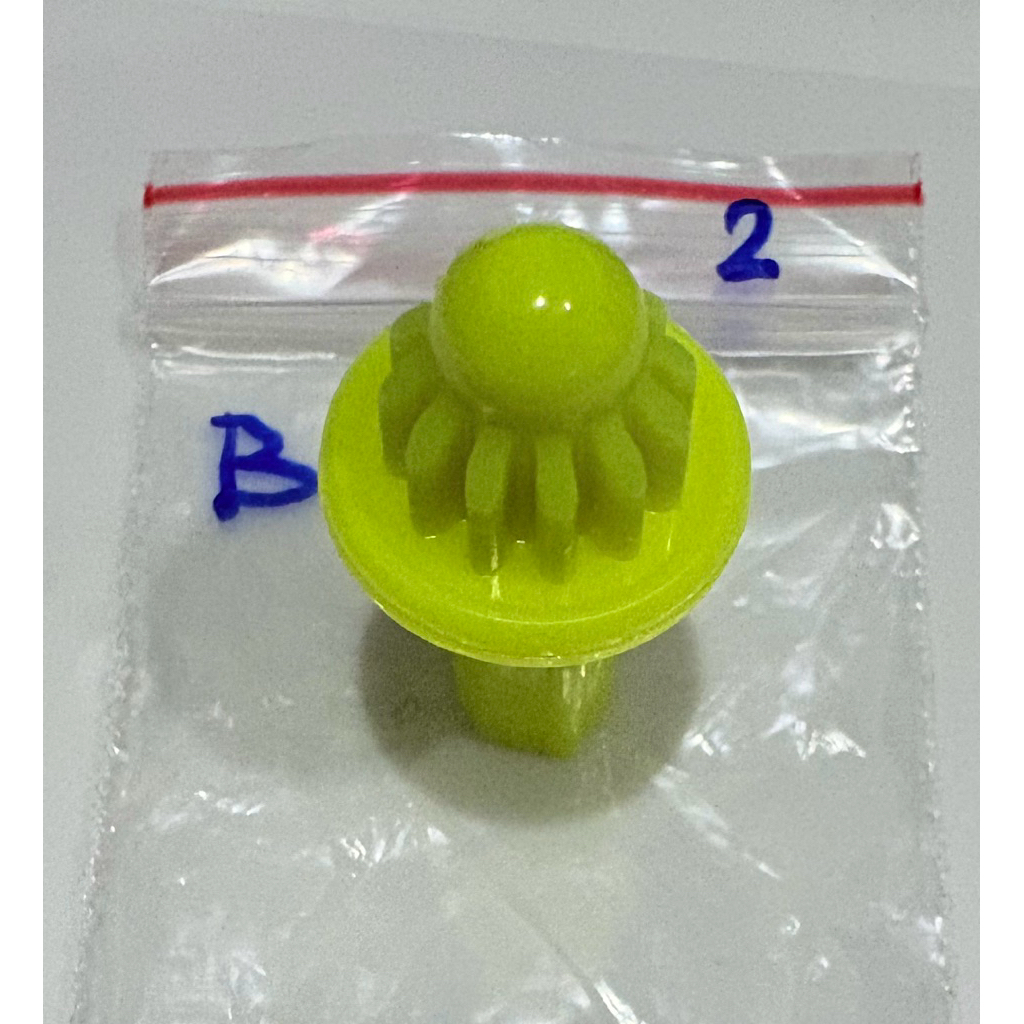 BEYBLADE X : เฉพาะ BIT - B (แท้,มือสอง ใหม่มาก)