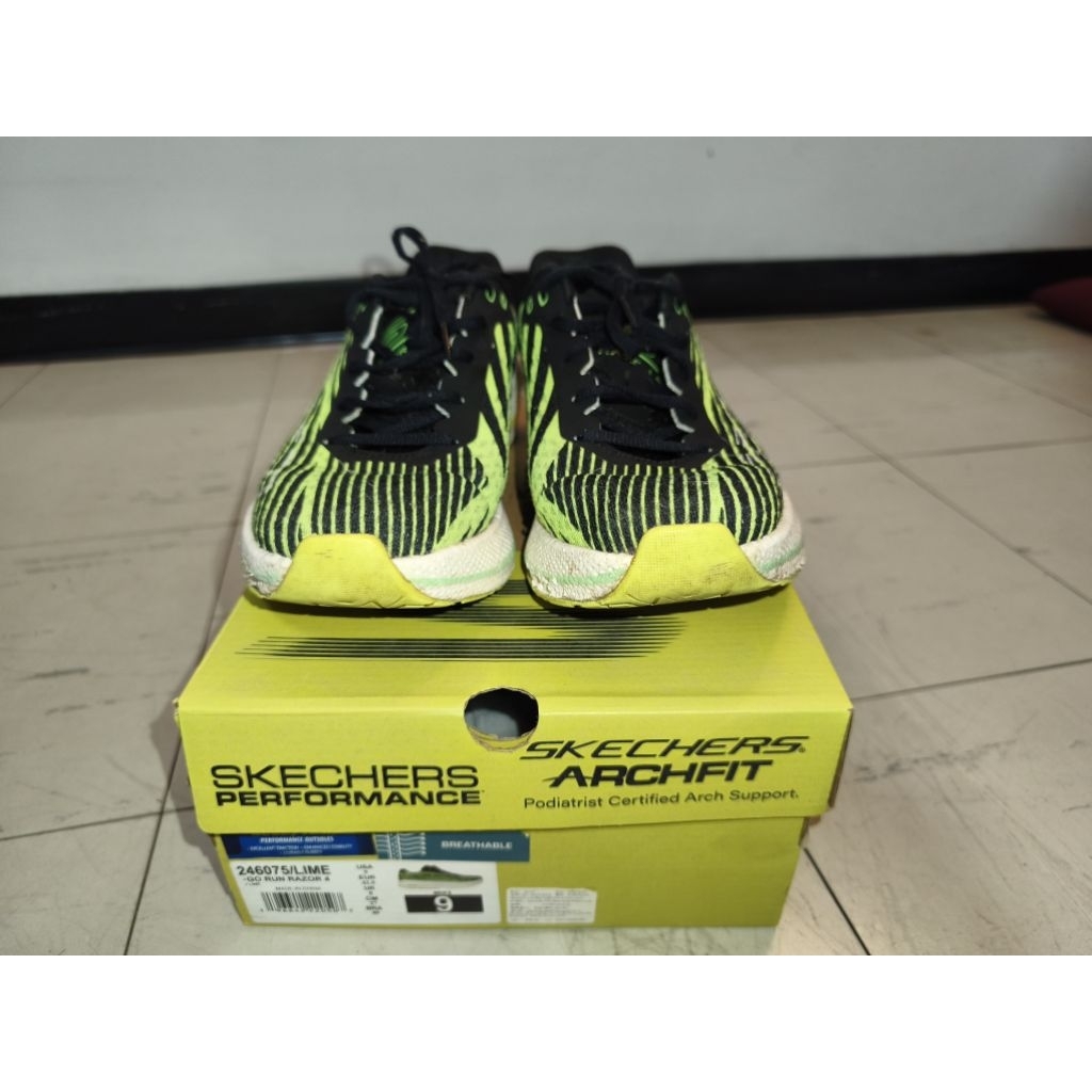 Skechers Go run Razor4 รองเท้าวิ่ง