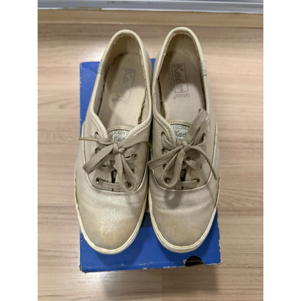 ส่งต่อรองเท้า Keds size 38
