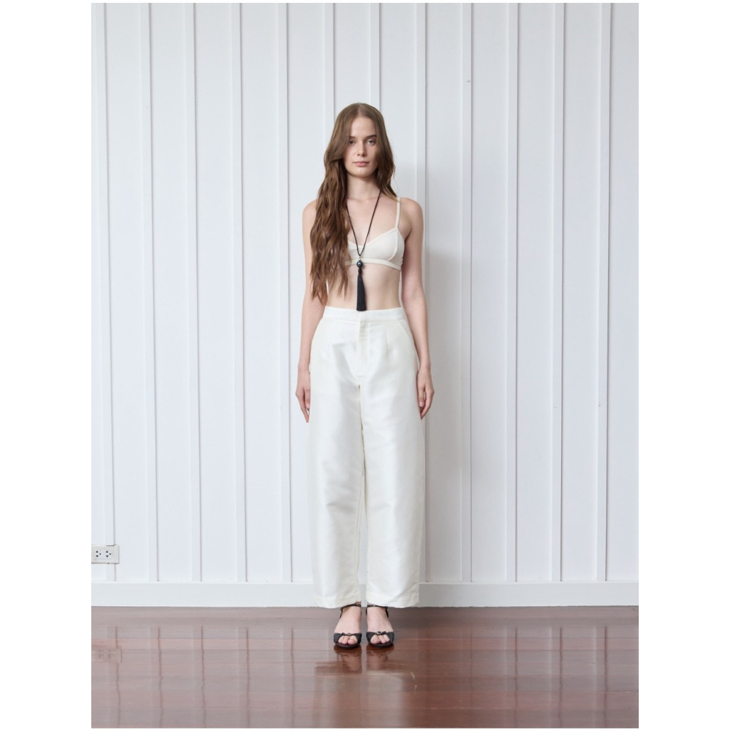 Pudee Saimai silk Barrel pants กางเกงขายาวผ้าไหม