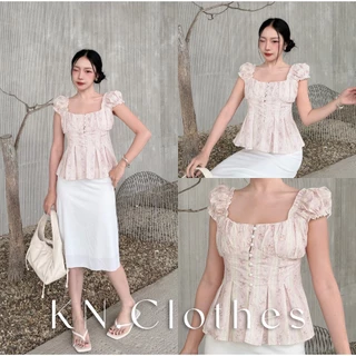 Molly top : เสื้อแขนตุ๊กตา เย็บจีบหน้าอก กระดุมมุก จับจีบชายเสื้อ สม็อคหลัง KN.Clothes