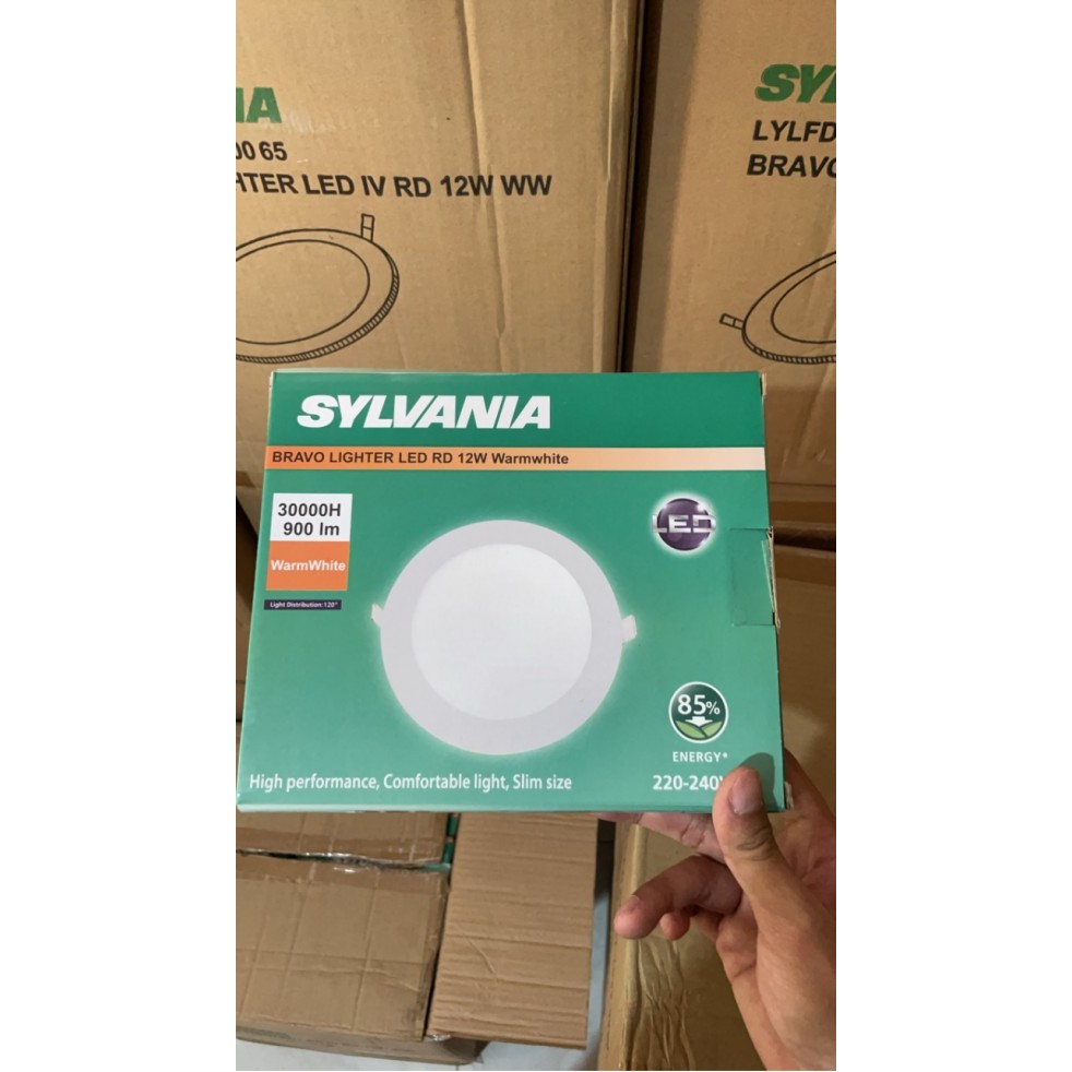 โคมไฟดาว์นไลท์ฝังฝ้า LED 12W  ยี่ห้อ SYLVANIA รุ่น BRAVO LIGHTER