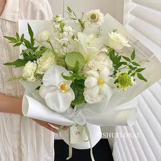 กระดาษห่อช่อดอกไม้ 56x56 ซม. กันน้ำ สีเดียวและทูโทน 20แผ่น/แพ็ค กระดาษด้าน กระดาษห่อของขวัญ