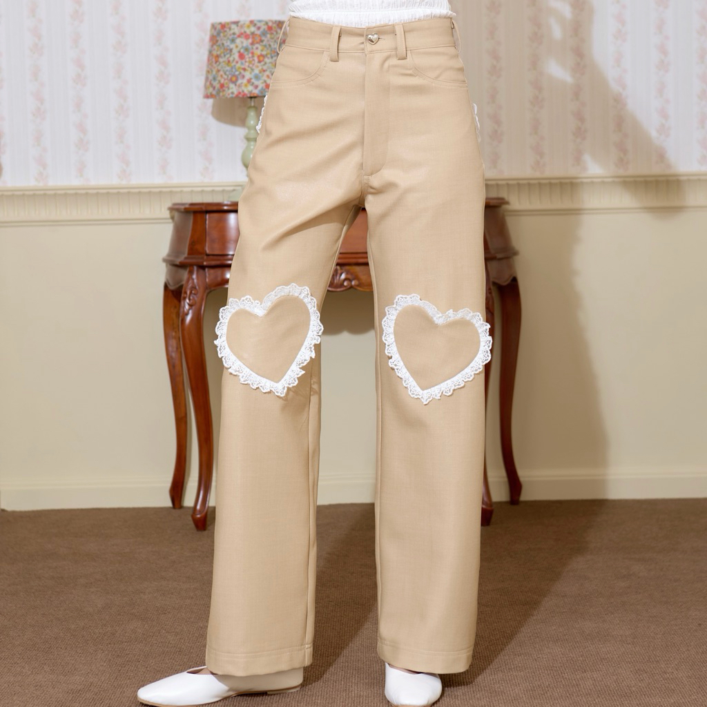 [ พรีออเดอร์ 5-7 วัน ] PLOY-TAI Thongmuan Pants น้องทองม้วน