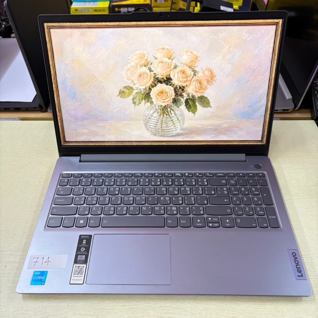 LENOVO  IDEAPAD  SLIM 3  15IAH8 - 83ER000JTA  ประกันศูนย์ Onsite 11/05/2027  สภาพเครื่องภายนอก  80%