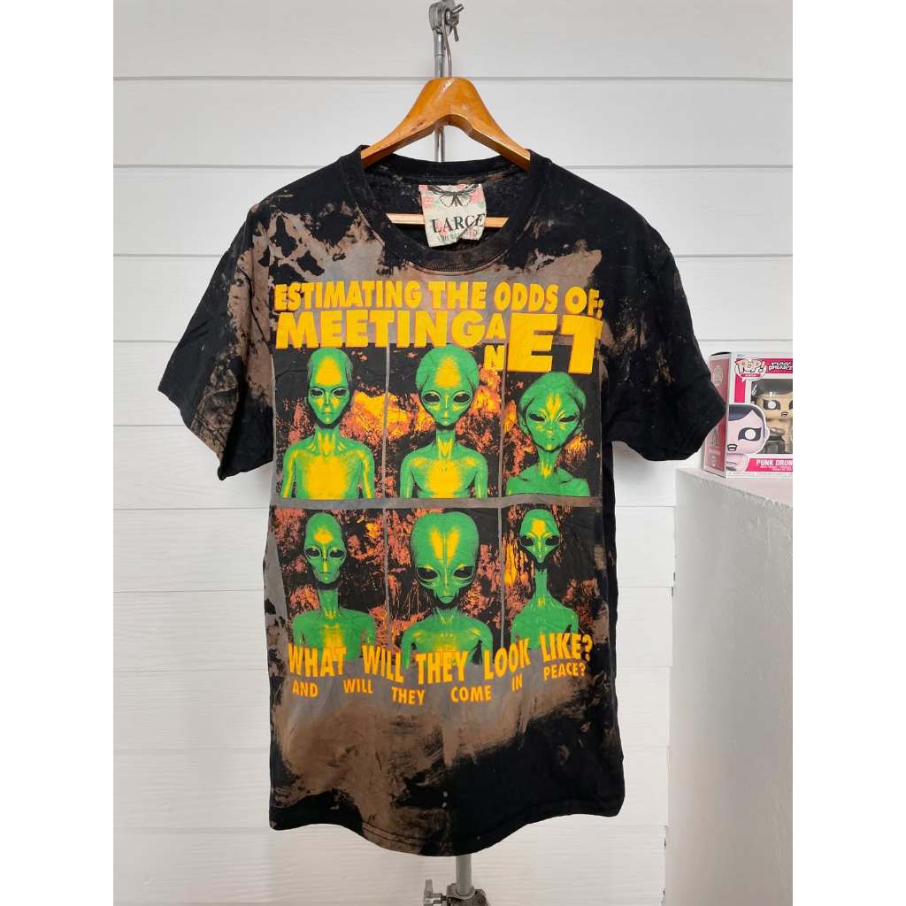 เสื้อยืดมือสอง ESTIMATING THE ODDS OF MEETING AN ET TIE DYE Size L มือ2