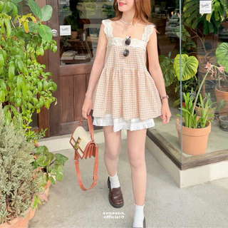 (aunaunn.official) Medeleine lace top – เสื้อสายเดี่ยวลายสก็อต แต่งลูกไม้ น่ารักมากๆ