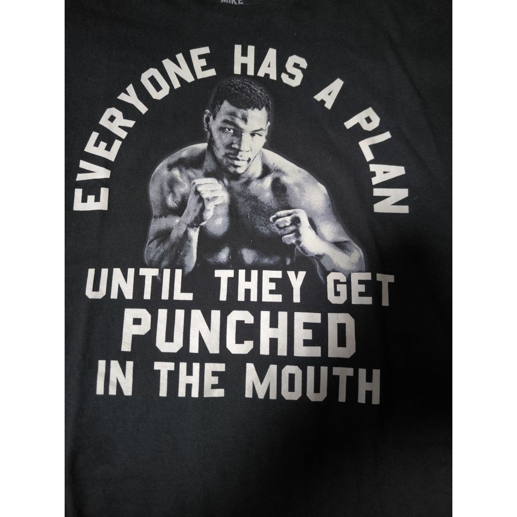 เสื้อยืดมือสอง Mike Tyson