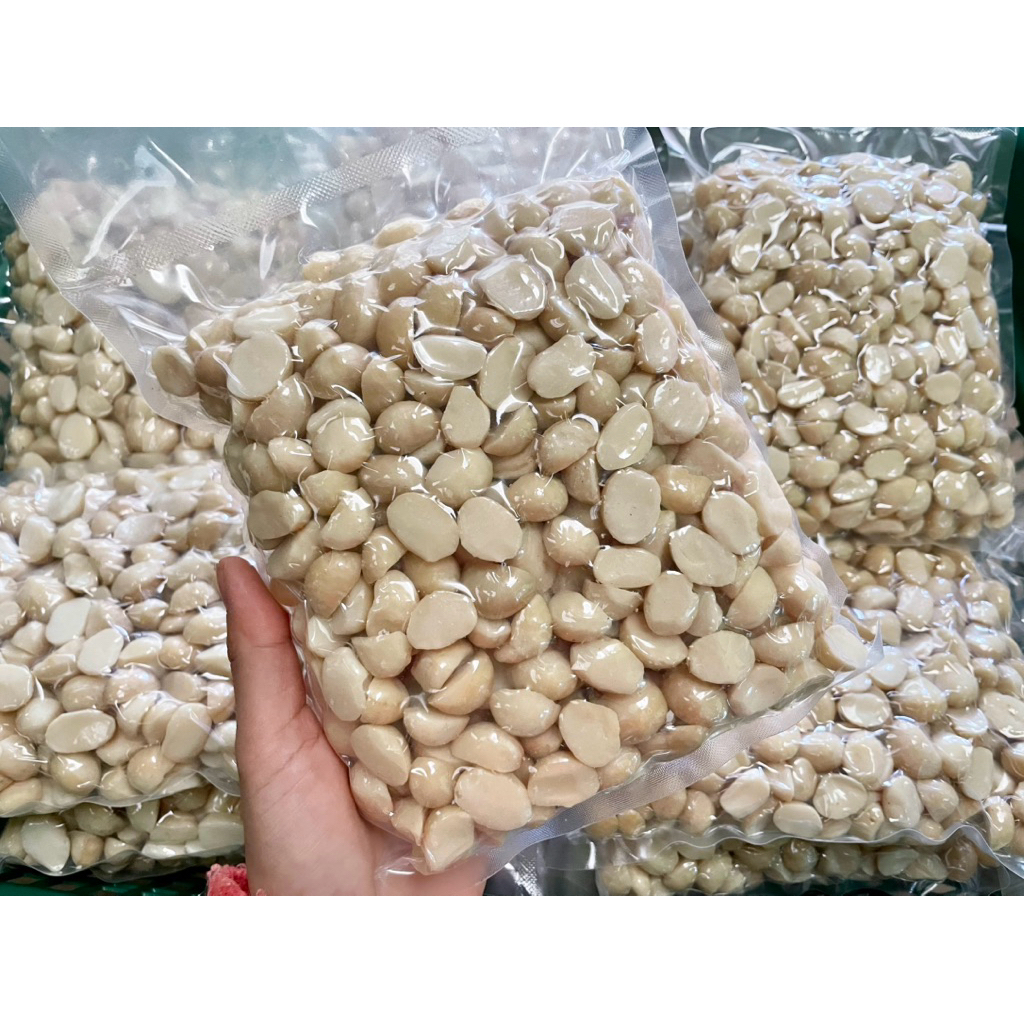 แมคคาเดเมียไทย(ซีกกลาง)200gอบ สด ใหม่ กรอบอร่อย