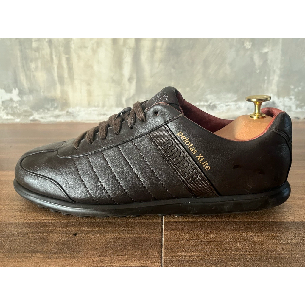 รองเท้าหนัง Camper Pelotas Xlite