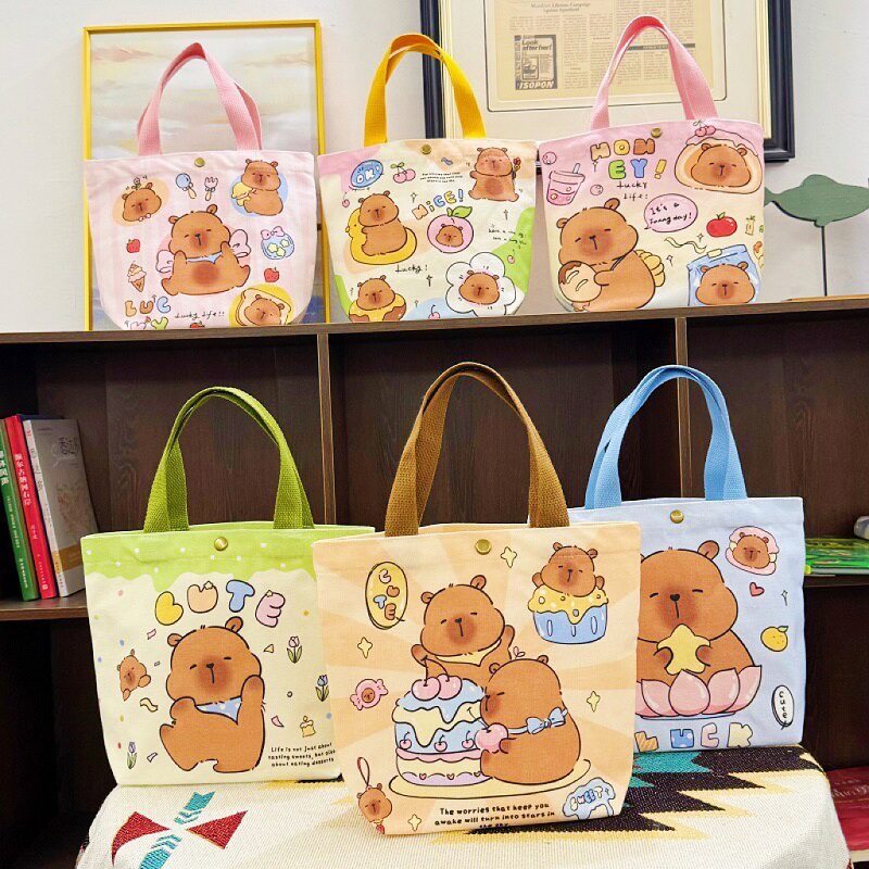 กระเป๋าผ้า คาปิบารา ขนาด27*22cm ภาพวาดเล่นแสนสนุก น่ารักCapybara