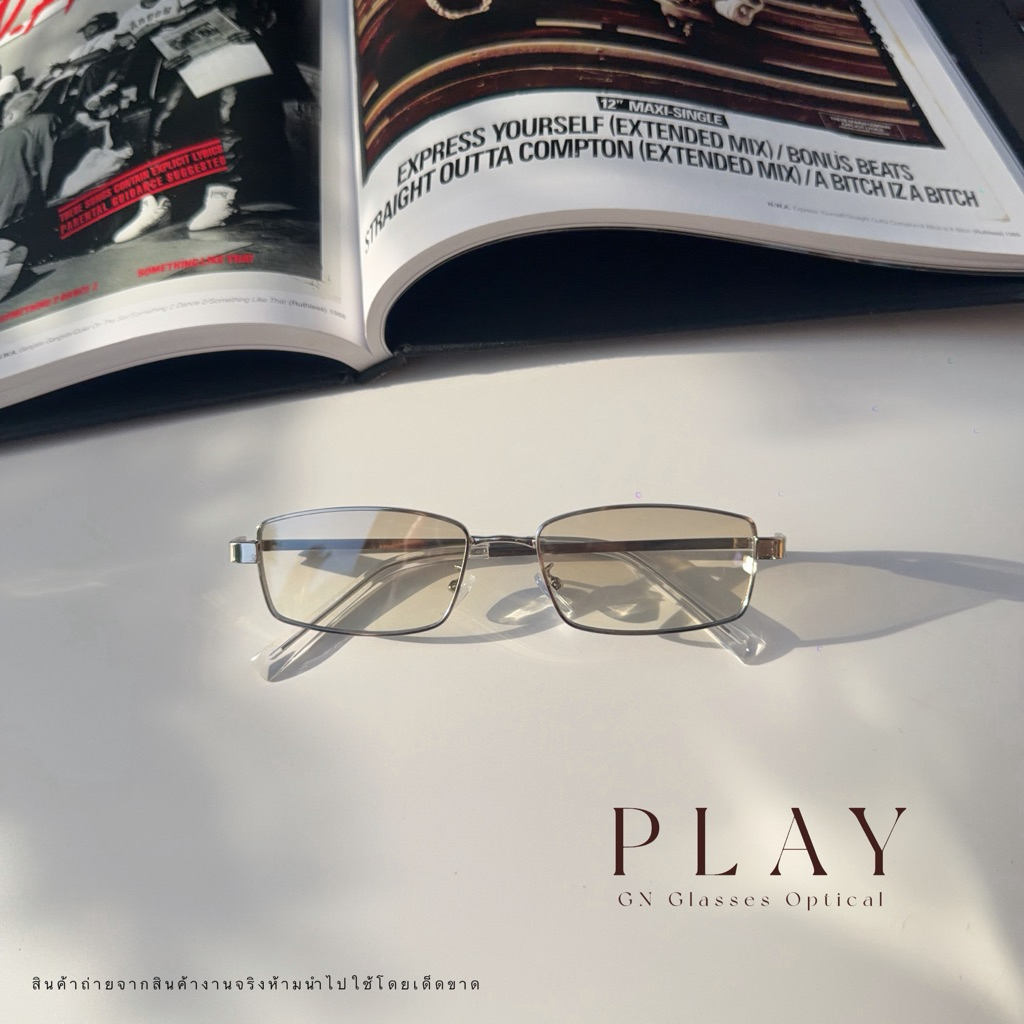 PLAY | กรอบแว่นสายตาทรงเหลี่ยมวินเทจ (กรอบกันแดด)สไตล์ Y2K มินิมอล น้ำหนักเบา ใส่ได้ทั้งผู้หญิงและผู้ชาย