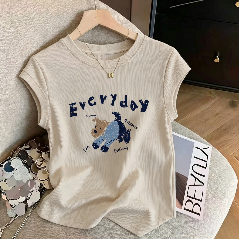เสื้อแขนสั้นผู้หญิงทรงหลวมสำหรับฤดูร้อนใหม่ มีไซส์ M-3XL เนื้อผ้าบางเบา จัดส่งรวดเร็วจากกรุงเทพฯ