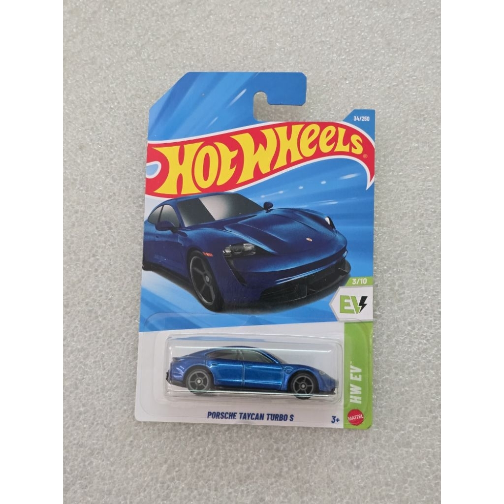 Hotwheels porsche taycan turbo s
