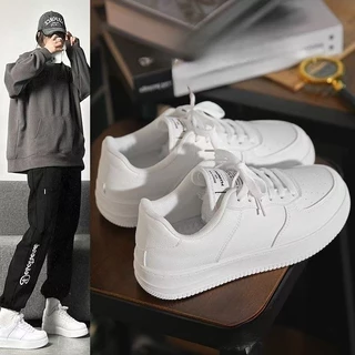 รองเท้าผ้าใบผู้หญิงสีขาว อัปเปอร์ระบายอากาศ พื้นรองเท้าทนต่อการสึกหรอ แฟชั่นรองเท้าลำลอง