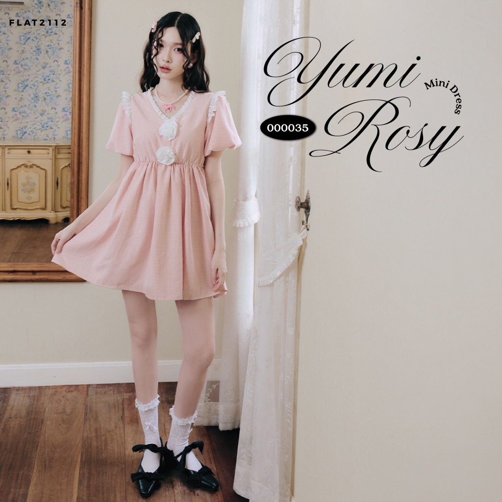 FLAT2112 : YUMI ROSY MINI DRESS เดรสสั้นลายตาราง โทนชมพูพีช ลุคหวานสไตล์เกาหลี เดรสออกงาน (000035)