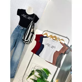 239-240-241 รุ่นZeno(ซีโน) ผ้าสลิปคอต เสื้อยืดทรงเข้ารูปดีไซน์มินิมอล เพิ่มลูกเล่นด้วยกระดุมหน้าและลายสกรีน