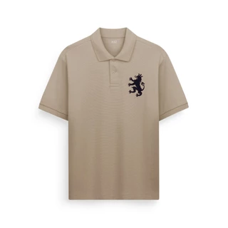 AIIZ เสื้อโปโลผู้ชายผ้าปิเก้โลโก้สิงห์ AIIZ Men's Big Lion Pique Polo Shirt