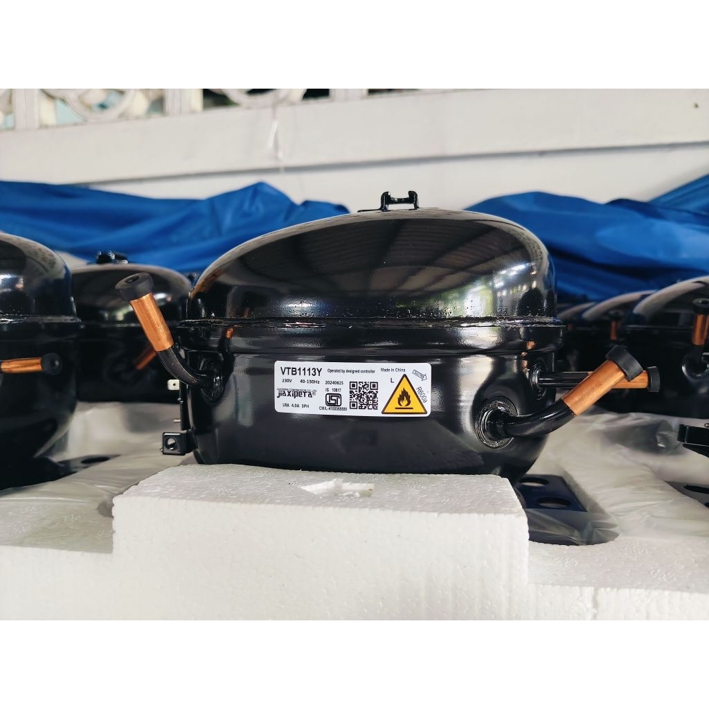 คอมตู้เย็นอินเวอร์เตอร์ใหม่ รุ่น VTB1113Y  น้ำยา R600a ใช้ทดแทน รุ่น VMH1113Y ได้เลยครับ