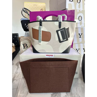 ที่จัดระเบียบกระเป๋ารุ่น 'Rally x BOYY Buckle Up! Tote' Limited‼️พร้อมส่งในไทย‼️ไม่ใช่กระเป๋า