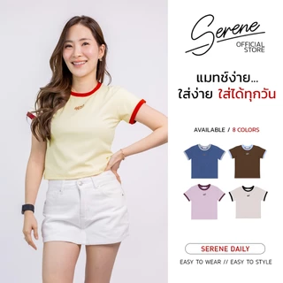 Serene's Choice เสื้อยืด คอกลม แขนสั้น แต่งกุ๊นสี ปักโลโก้ Serene กลางอก รุ่น POPPY | Contrast Trim Tee