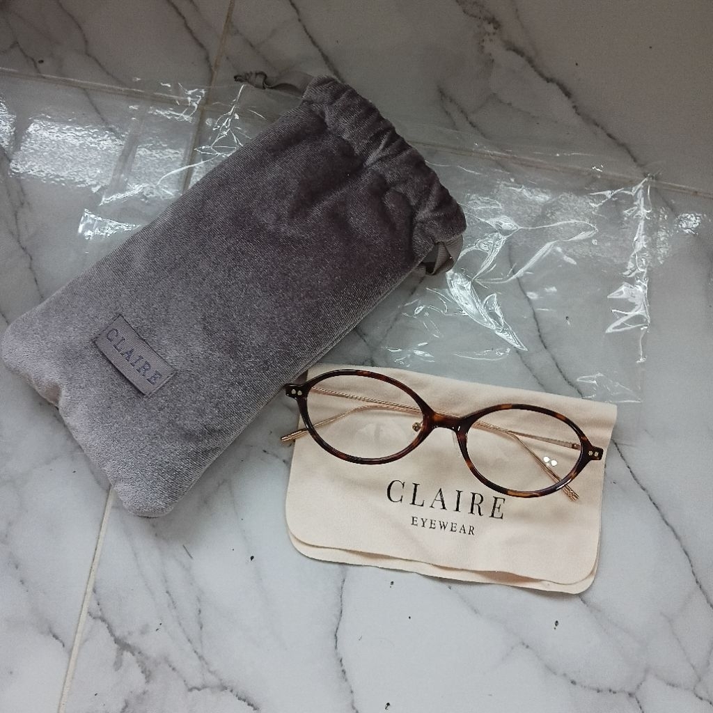 claire eyewear : Nana - กรอบสีกระ แว่นกรองแสง เลนส์ใส กันแดดUV400 ออกแดดไม่เปลี่ยนสี ✨️💖 ลองใส่ 1 คร