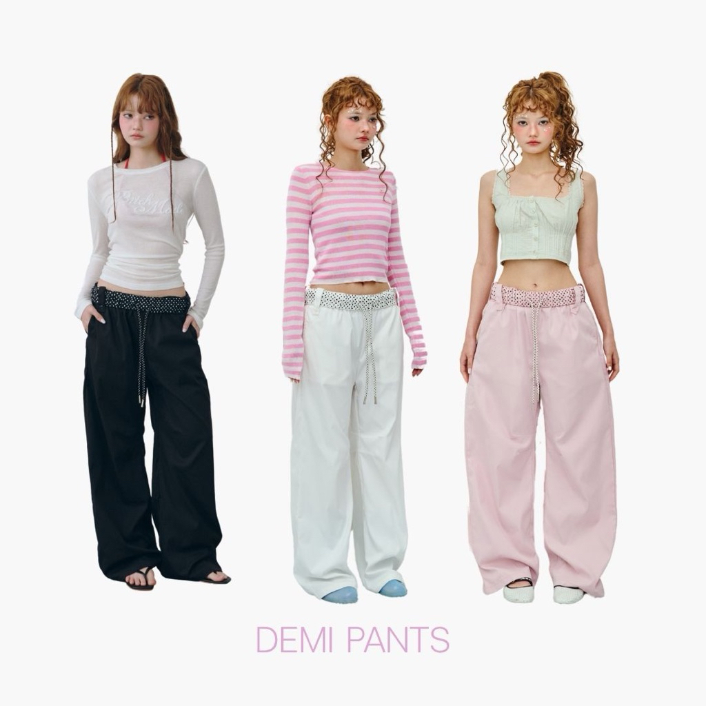 AMUSE BKK - Demi Nylon Pants กางเกงดีไซน์ขอบเอวพับลายจุด ใส่ได้2สไตล์ ผ้าคอตตอลไนลอน เอวสม็อค ทรงกระบอกตรง สไตล์สปอร์ต