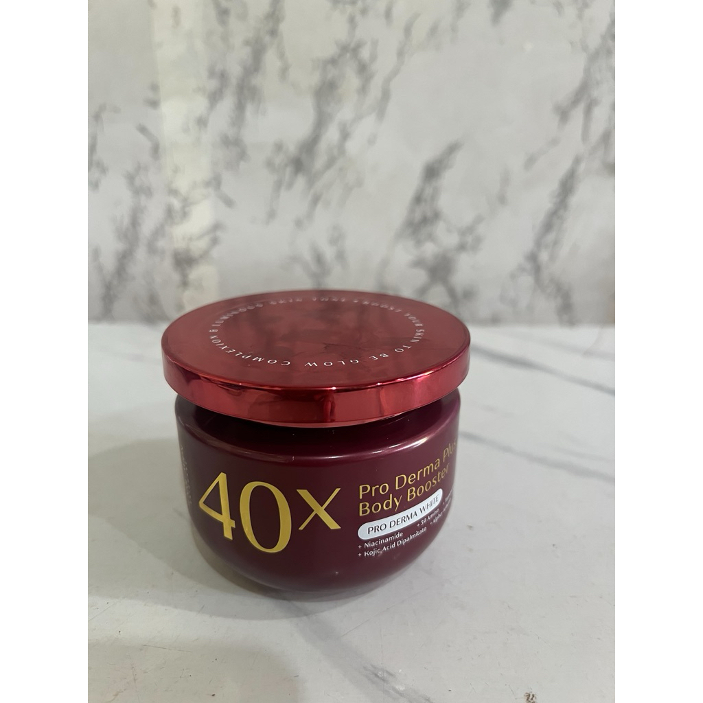 ครีมทาผิวบำรุงผิวขาวเนียมนุ่ม40Xยี่ห้อJENNIEMON