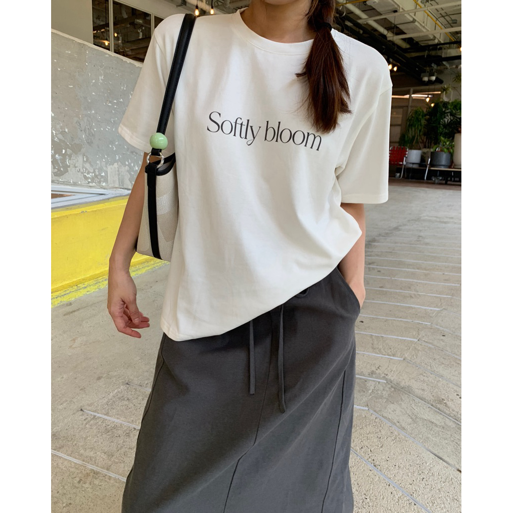 Charlotte Irony | Solfly bloom tee
