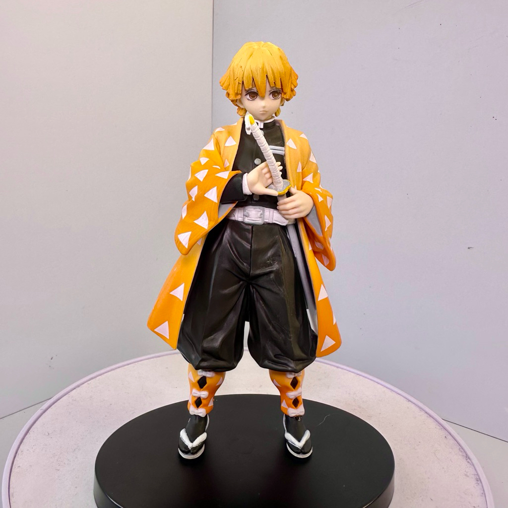 [Figureมือ2] ‼️ ⚡️อากาสึมะ เซนอิทสึ ⚡️Kimetsu No Yaiba Figure Vol.31 Agatsuma Zenitsu